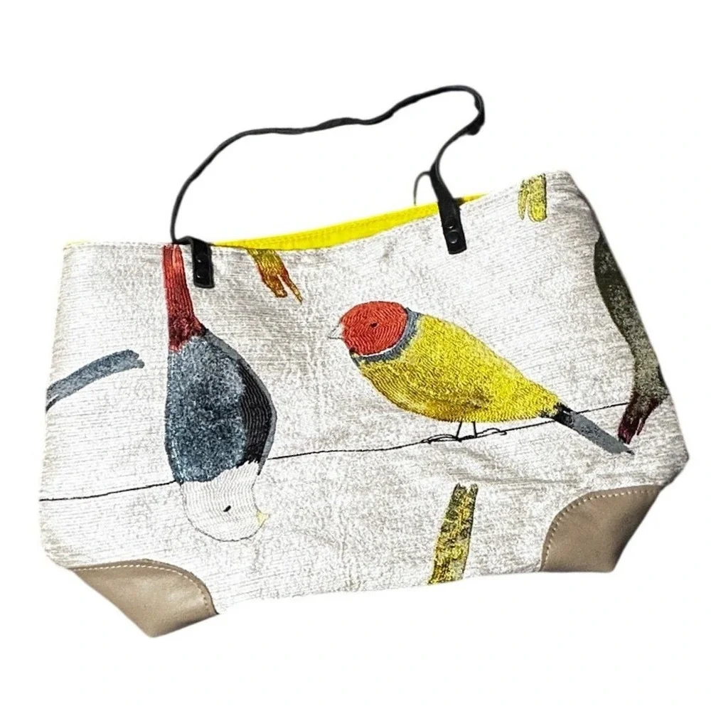 HandMade Bird Tapestry Tote Bag Womens Large Tan Embroidered Finch Design‎
